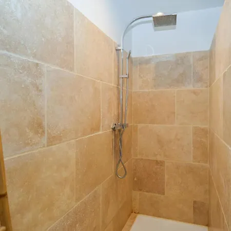 Prázdninový dům In With Wifi Comps (Gard)